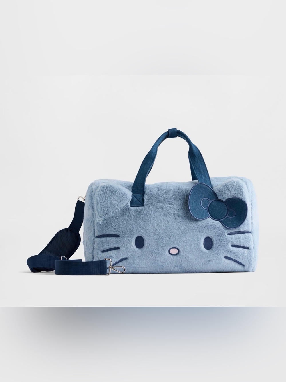 NWT Hello Kitty x Gap Duffle Bag Blue